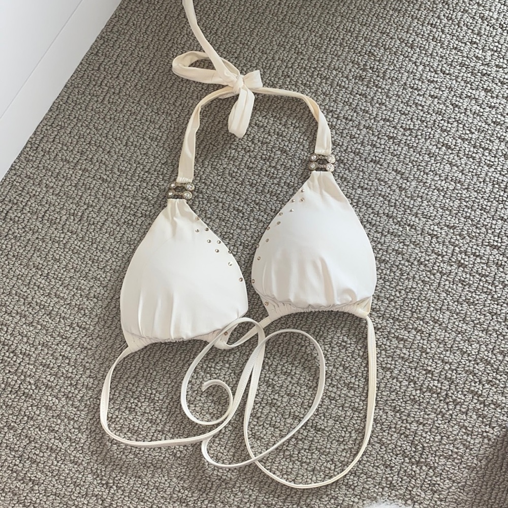 Bikini top